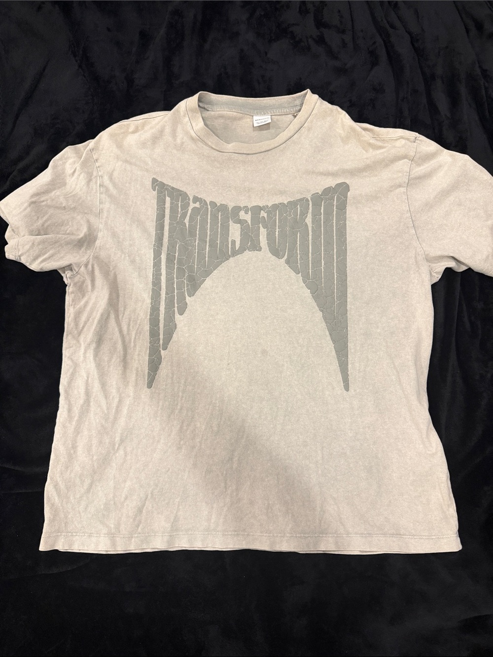 Bershka Beige Short Sleeve Tee with Gray Graphic